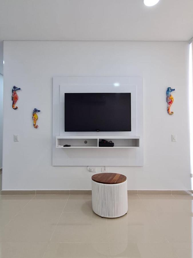 Samaria Club: Beachfront Apartment with Private Beach Access Santa Marta  Exterior photo