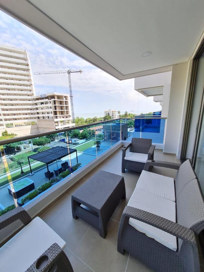 Samaria Club: Beachfront Apartment with Private Beach Access Santa Marta  Exterior photo